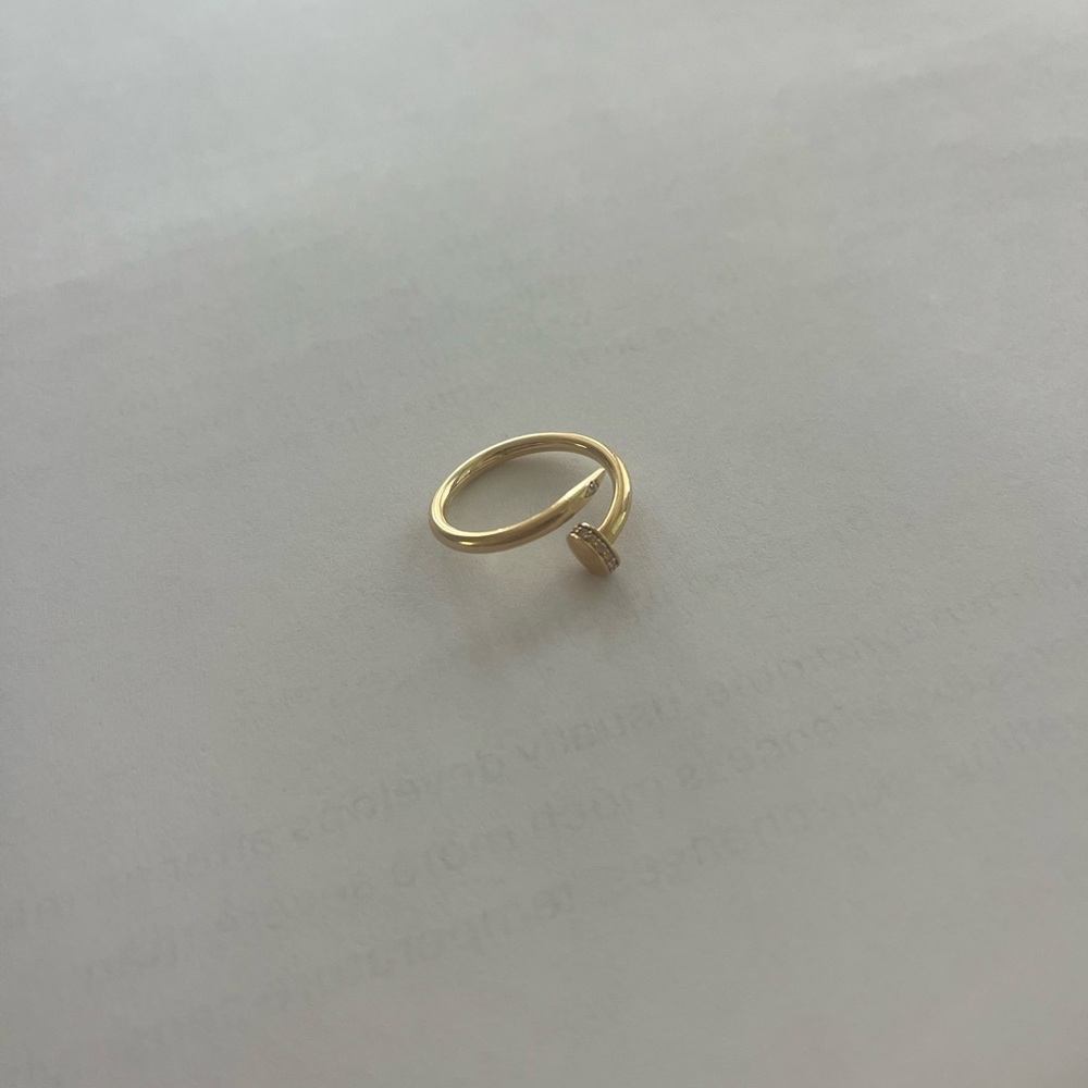 18k Solid Gold Ring - image 2